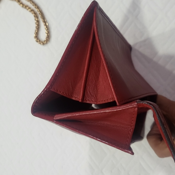 GUCCI GUCCISSMA Wine Patent Leather Continental Bifold Wallet Gold Heart Lock - Picture 9 of 12